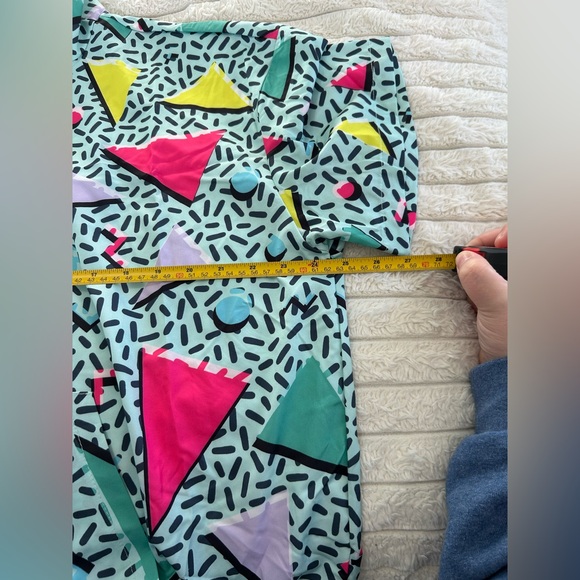 Retro Outfit - Picture 9 of 14